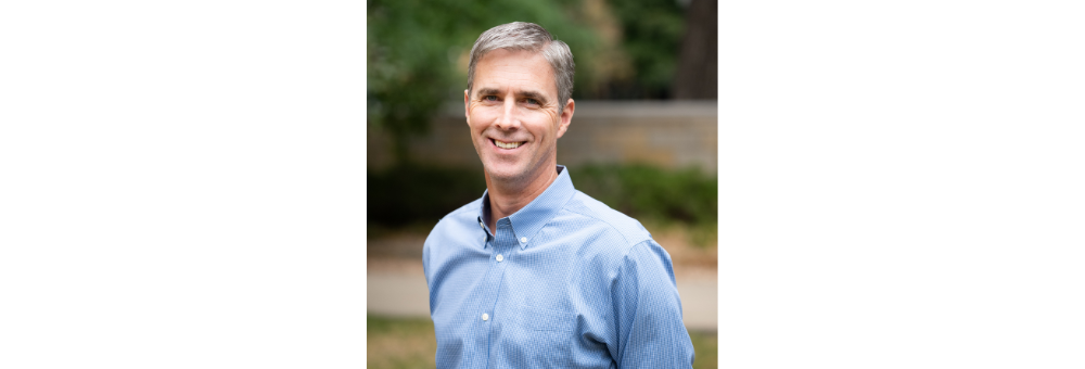 Headshot of Mike Axtell